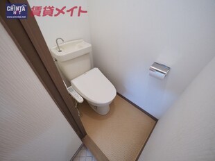 エトアール津の物件内観写真